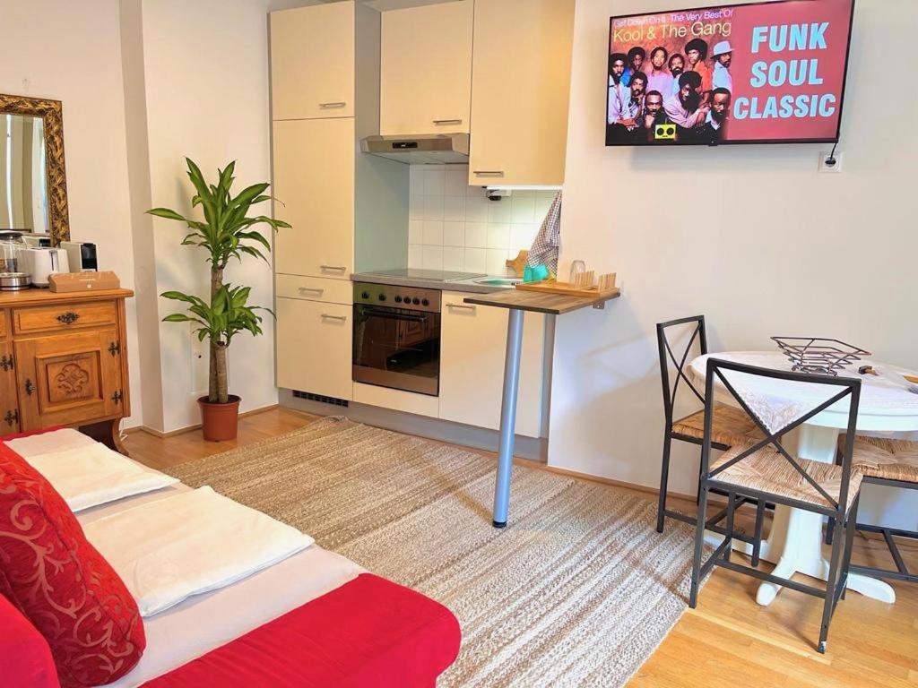 Magic Vienna Balcony Apartment Екстер'єр фото